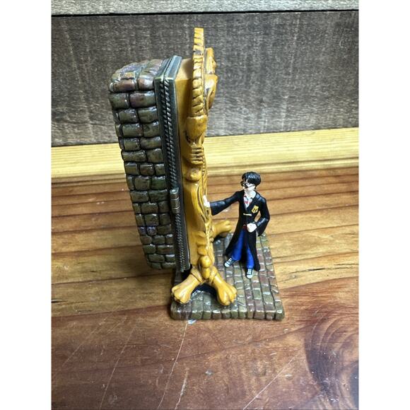 Vintage Dept 56 Harry Potter The Mirror of Erised Tabletop - Picture 7 of 8